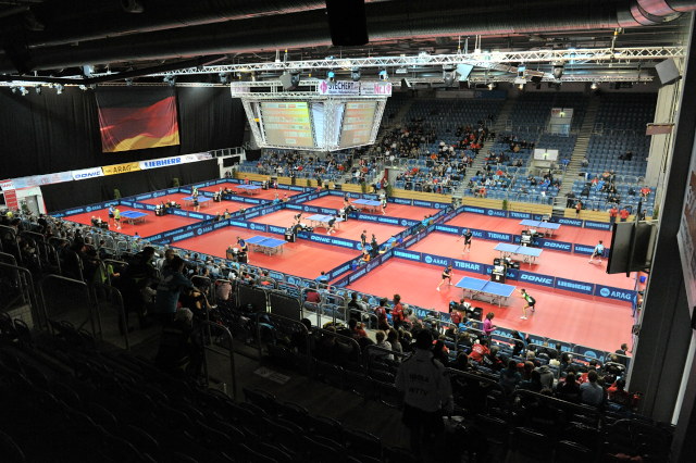 Es kann losgehen: Die Bamberger Stechert Arena lockte schon am Qualifikationstag ein paar Zuschauer an (©Roscher)