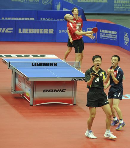 Ihren Titel iim Doppel konnten Robert Gardos und Daniel Habesohn nicht verteidigen. Die beiden verloren im Finale der Herren gegen das kroatisch-polnische Duo Tan Ruiwu/Wang Yi Zeng (©Stosik)