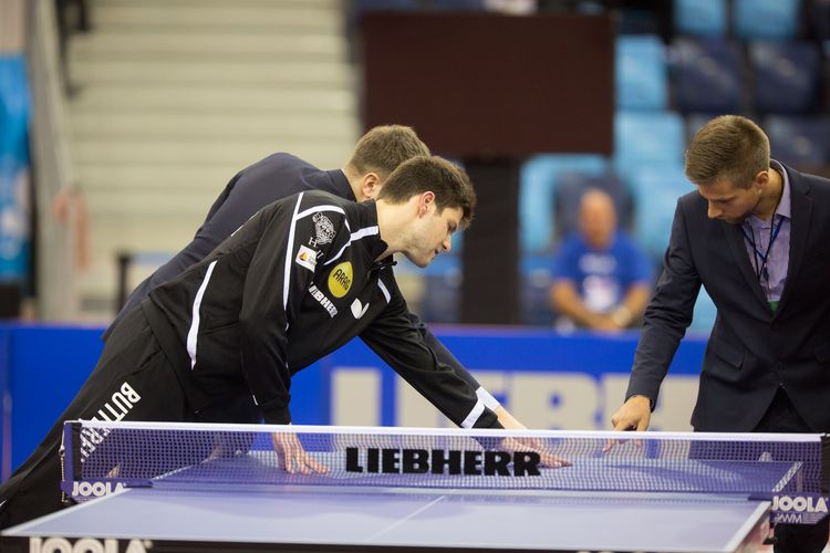 Kein gutes Omen: Schon vor dem Spiel tropfte es von der Decke (©Fabig)