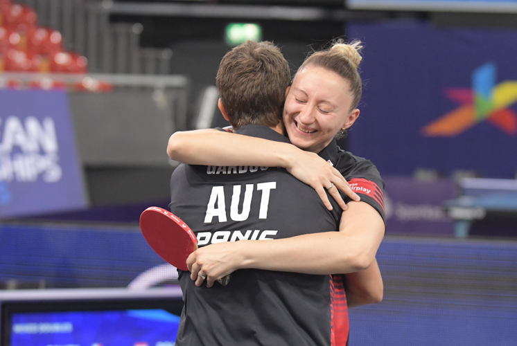 Auch dieses Spiel gewannen die Österreicher und durften sich damit über den Einzug ins Halbfinale und die sichere Medaille freuen! (©Gohlke)