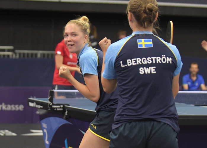 Die Schwedinnen Linda Bergström und Christina Källberg setzten sich souverän mit 3:0 gegen die Serbinnen Andrea Todorovic und Sabina Surjan durch. (© Gohlke)