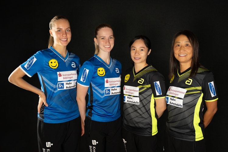 Annett Kaufmann, Leonie Hartbrich, Lin Chia-Hsuan und Qianhong Gotsch bilden das Team der SV Böblingen. Es fehlen: Yang-Xu Yanhua und Charlotte Bardsley. (©Verein)