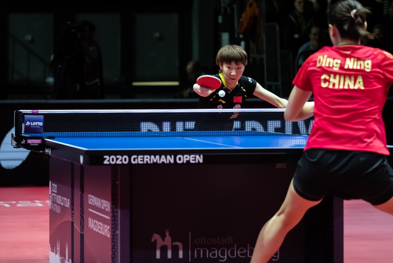 Die 20-jährige Wang Manyu forderte im anderen Halbfinale... (©Gohlke)