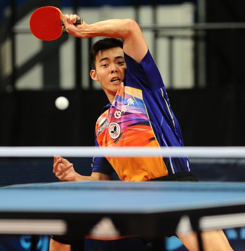  Chen Chien-An: Der Taiwaner Chen Chien-An wurde 2008 Jugendweltmeister und ist mit seinen 31 Jahren bis heute aktiv. Inzwischen ist er zwar nur noch fünftbester Taiwaner im Ranking, belegt aber noch immer Platz 116. Seine beste Weltranglistenposition war Rang 17 im Jahr 2014. Sein größter Coup im Erwachsenenbereich gelang Chen bei der WM 2013 in Paris, als er sich gemeinsam mit Chuang Chih-Yuan zum Doppel-Weltmeister krönte. (©Roscher)