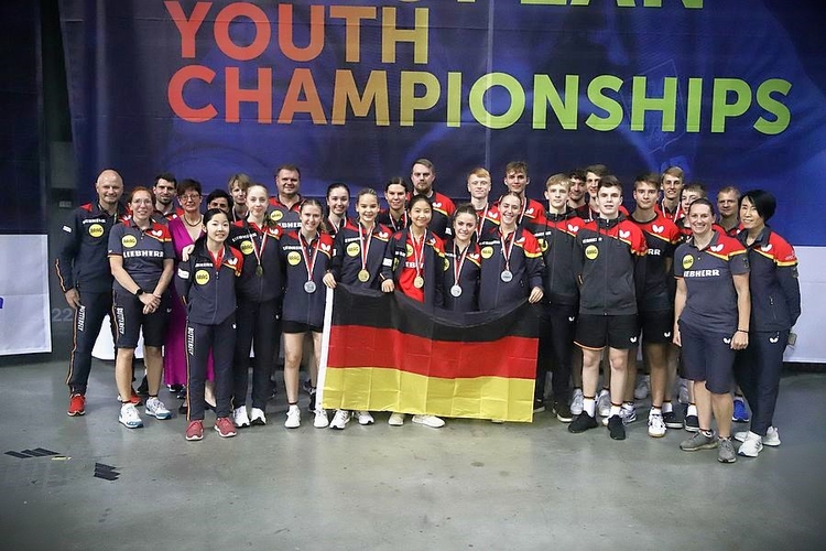 Zum Abschluss des erfolgreichen Abends traf sich die gesamte deutsche Delegation zum Gruppenfoto. (©Gohlke)