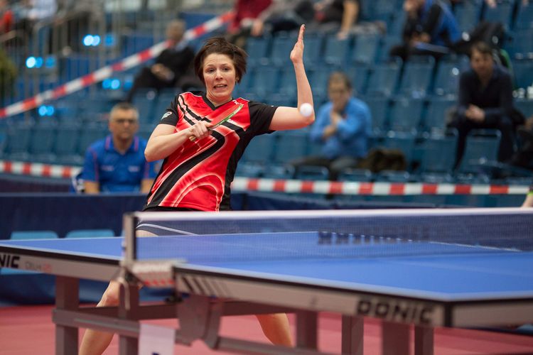 Im anschließenden Viertelfinale im Damen-Einzel ließ Nadine Bollmeier nichts gegen Selja Fazlic anbrennen. (©Fabig)