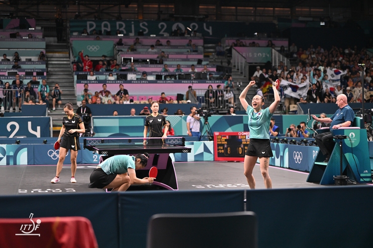 Bronze sicherten sich im 'kleinen Finale' die Südkoreanerinnern (©ITTF)