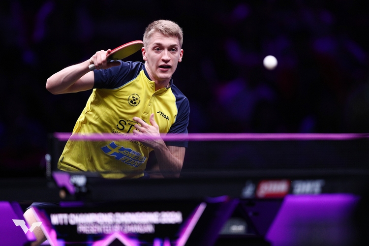 Auch die Schweden hatten im Vorfeld die Qual der Wahl. Nationalcoach Jörgen Persson entschied sich gegen Mattias Falck und schenkte unter anderem Anton Källberg das Vertrauen, der wie in Tokio auch Einzel spielen darf. (©ITTF)