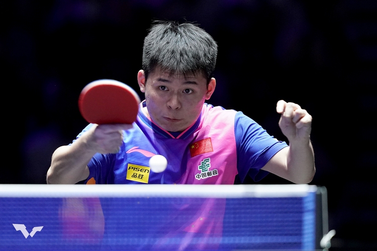 Der 19-jährige Lin Shidong ist vielleicht Chinas Mann für die Zukunft, in der Gegenwart hat er - auch als Nummer zwölf der Welt - jedoch noch zu viele Teamkameraden vor sich stehen. (©ITTF)
