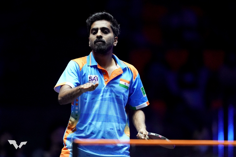 Das gilt auch für die Nummer drei bei den Herren, Sathiyan Gnanasekaran, der aber zumindest als Ersatzspieler mitfährt. Spielen dürfen Sharath Kamal Achanta, Harmeet Desai und Manav Thakkar. (©ITTF)