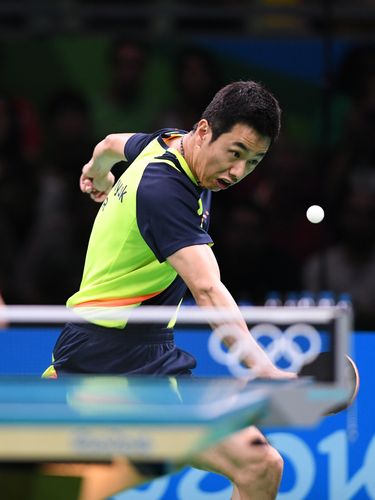 Nur neun Punkte in drei Sätzen gelangen im Anschluss Abwehrlegende Joo Se Hyuk... (©Flickr/ITTFWorld)