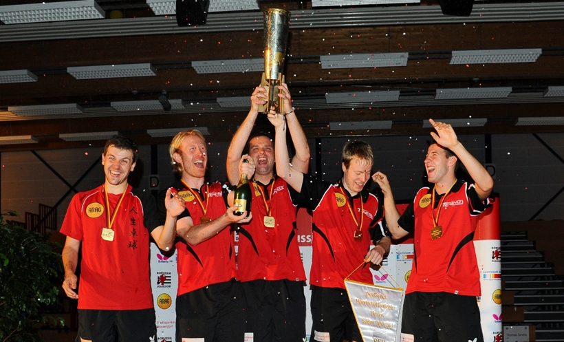 Hoch den Pokal (© Roscher)