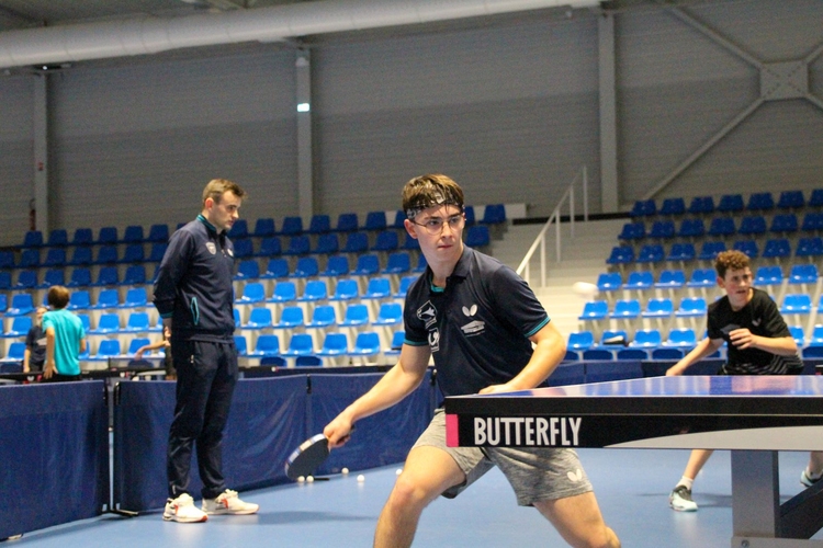 Zudem leben Nachwuchstalente aus aller Welt in der zugehörigen Tischtennis-Akademie (©Hennebont Ping Center)