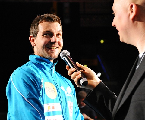 Wegen der Nachwehen eines Virus-Infekts muss Timo Boll passen. (@ Roscher)