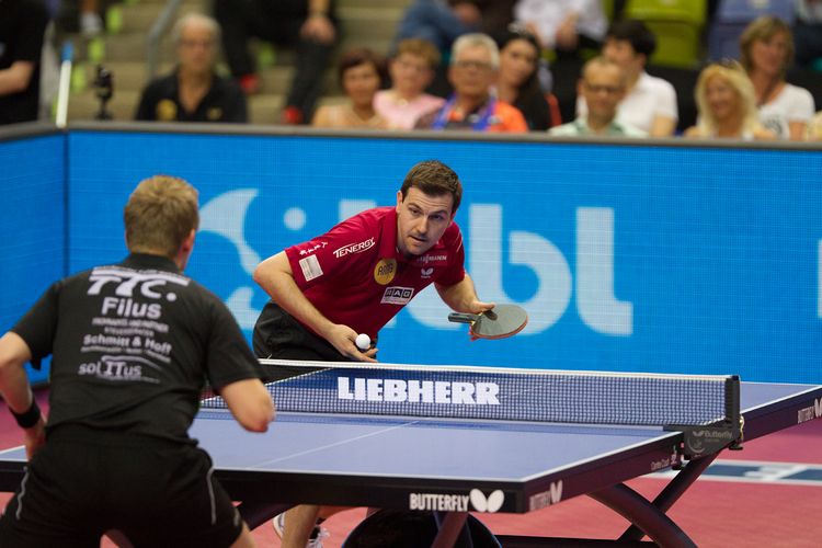 Den Anfang an diesem sonnigen Sonntag machten Timo Boll und Ruwen Filus... 