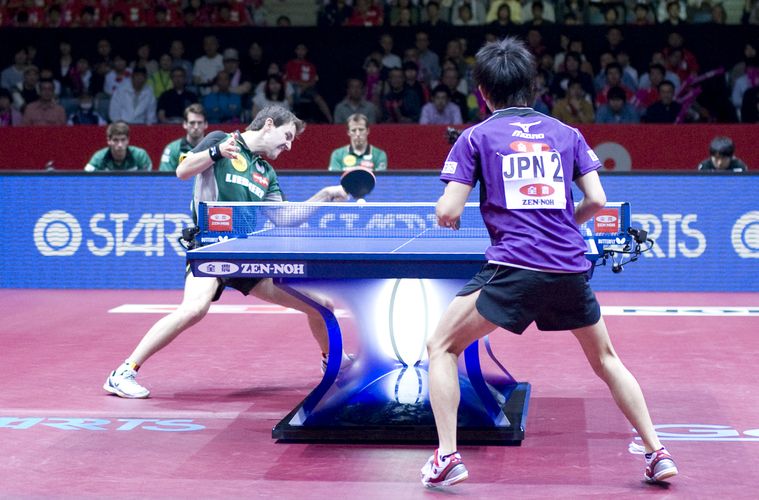 Wer er es hineinschaffte, sah beim Spiel zwischen Deutschland und Japan das Auftakteinzel zwischen Timo Boll und dem Frickenhausener Koki Niwa. (©Stosik)