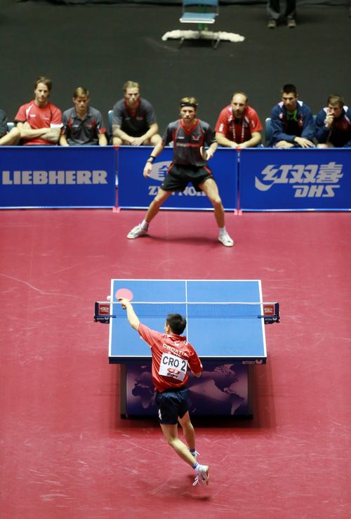 Gruppenkonkurrent Dänemark um Topspieler Michael Maze verlor dagegen mit 1:3 gegen Kroatien. (©ITTF/Rémy Gros)