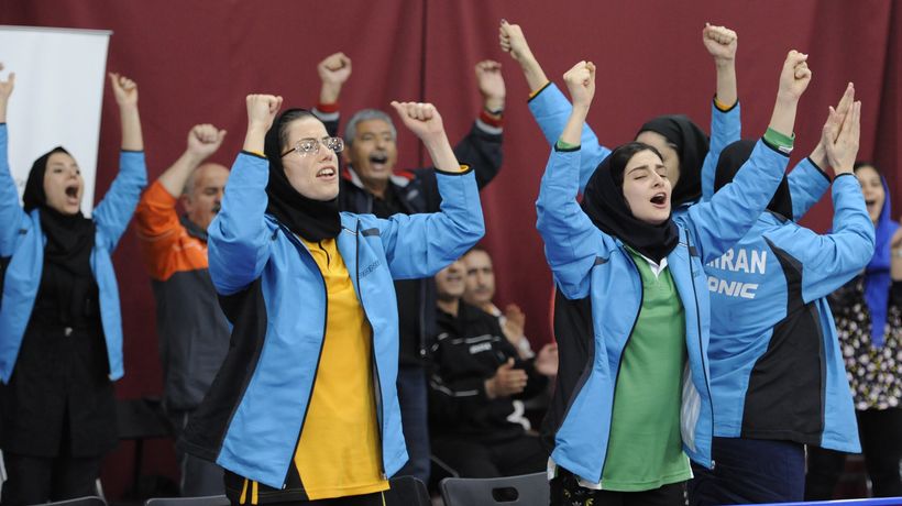 Grund zum Jubeln hatten in der Nebenhalle auch die Iranerinnen.. (©Stosik)