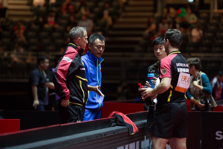 Ma Long und Timo Boll waren von der Stärke ihrer Gegner etwas überrascht (©Fabig)