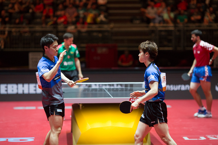Die ehemaligen Europameister Gacina und Freitas mussten sich in der ersten Partie der Hauptrunde der japanischen Paarung Morizono/Oshima beugen. (©Fabig) 
