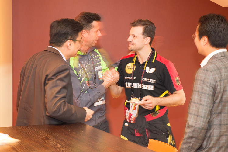 Zwei europäische Legenden: Timo Boll und Vladimir Samsonov sind gut befreundet und freuen sich auf die WM (©Fabig)