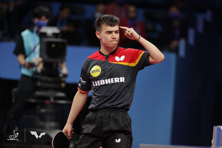 Kay Stumper bewies nicht nur einmal mentale Stärke und hielt Deutschland an Position drei im Spiel (©ITTF)