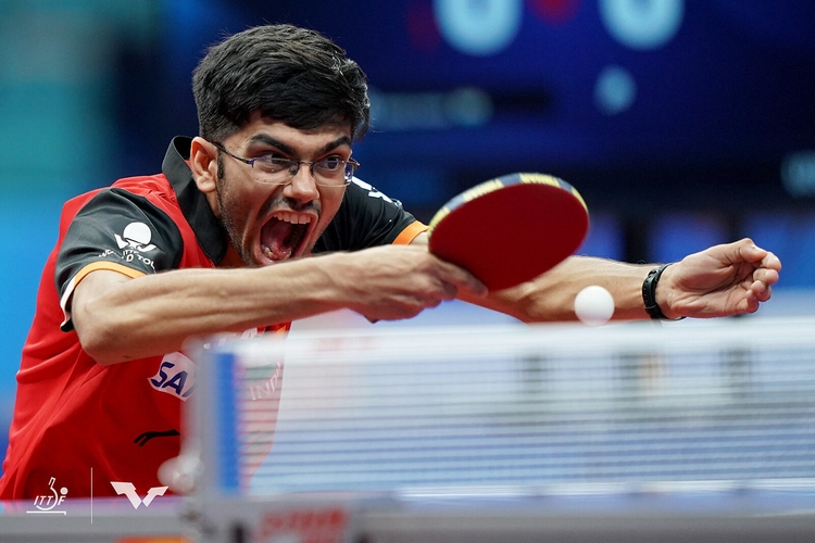 Auch Manav Thakkar bleibt der Mund offen stehen (©ITTF)