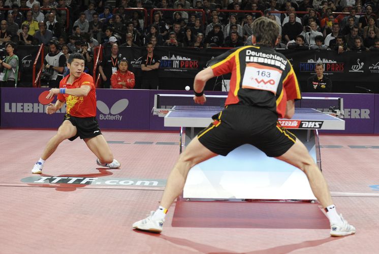 Für Steffen Mengel war das kaum möglich, weil er direkt in der ersten Runde auf den Topgesetzten, Xu Xin, traf (©Stosik)