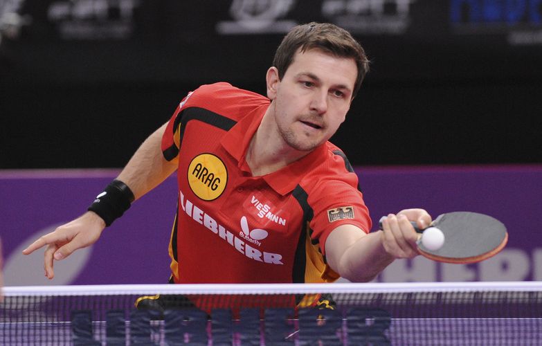 Viel Gefühl im Spiel über dem Tisch beweist in dieser Szene Timo Boll (©Stosik)